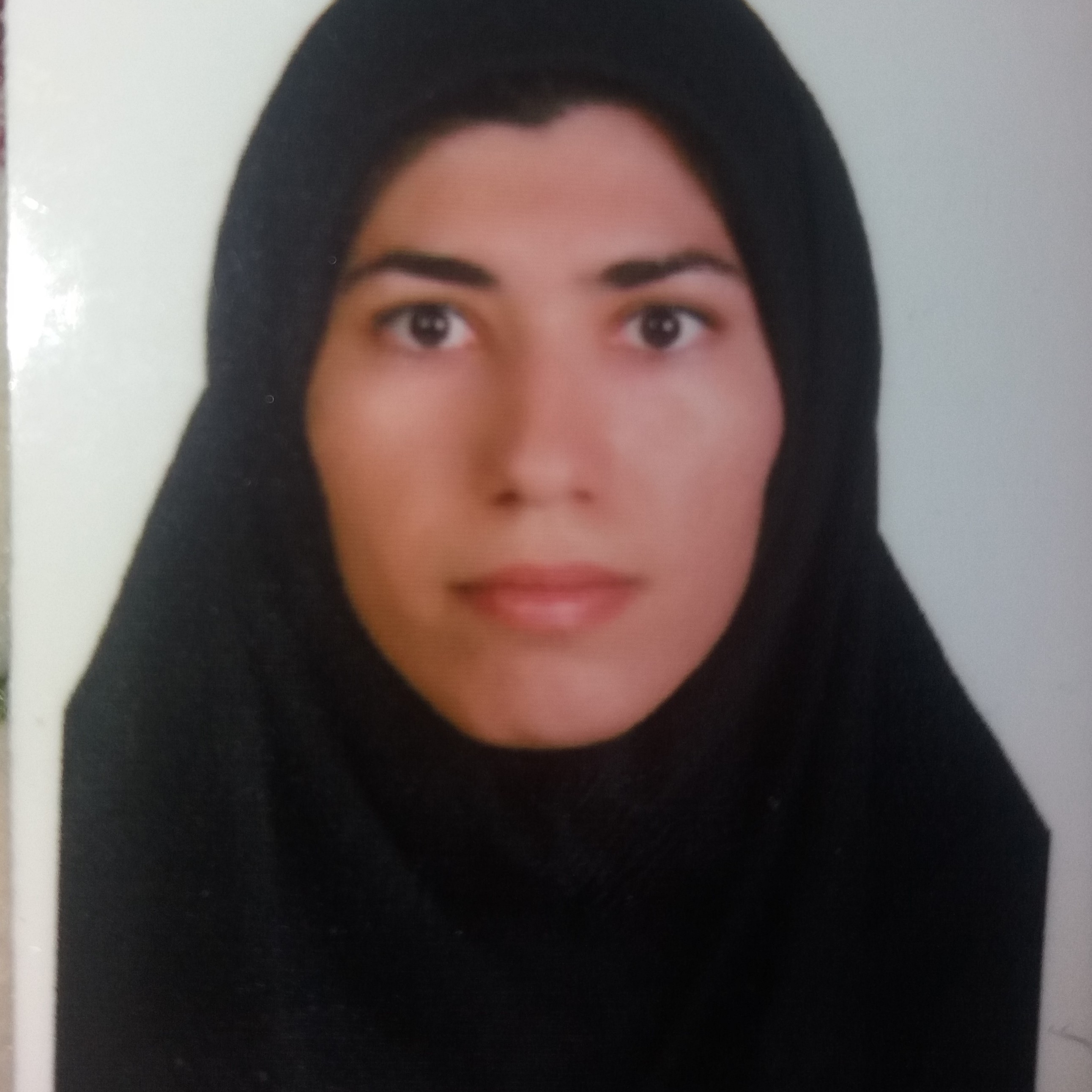 سمیه آقابابایی