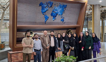 بازدید دانشجویان دانشکدهٔ ادبیات فارسی و زبان‌های خارجی دانشگاه علامه طباطبائی از معاونت صدا و استودیوهای رادیو جوان
