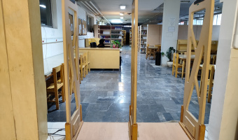 تعویض و نصب گیت جدید در کتابخانه دانشکده ادبیات فارسی و زبان های خارجی