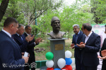 رونمایی از سردیس شاعر ملی اوستیا در دانشگاه علامه طباطبائی
