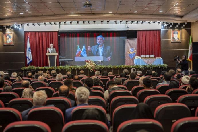 استادان برتر هفته سرآمدی آموزش ۱۴۰۲ دانشکده ادبیات فارسی و زبانهای خارجی