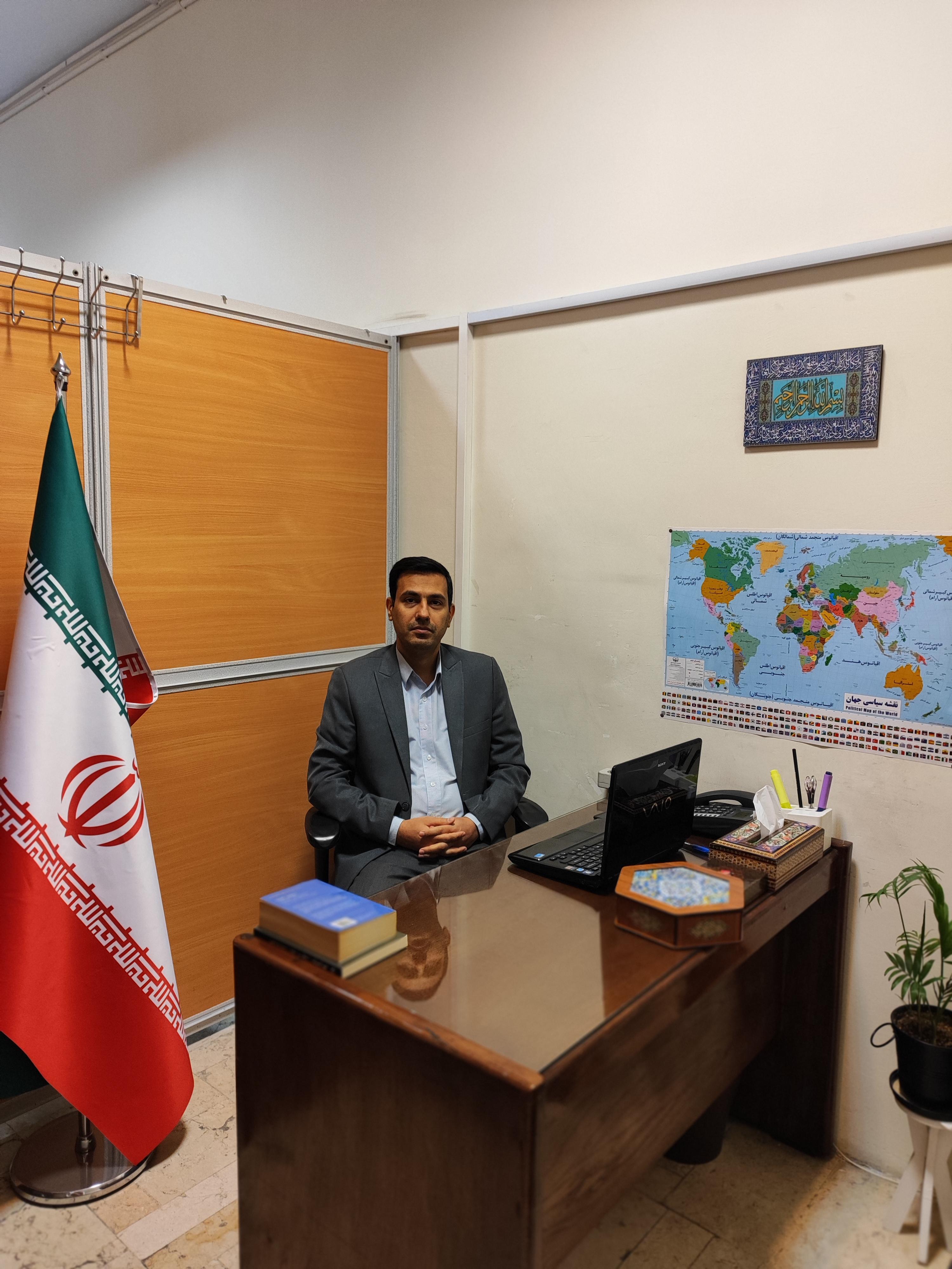 معرفی کتاب نقد نظریه تکامل