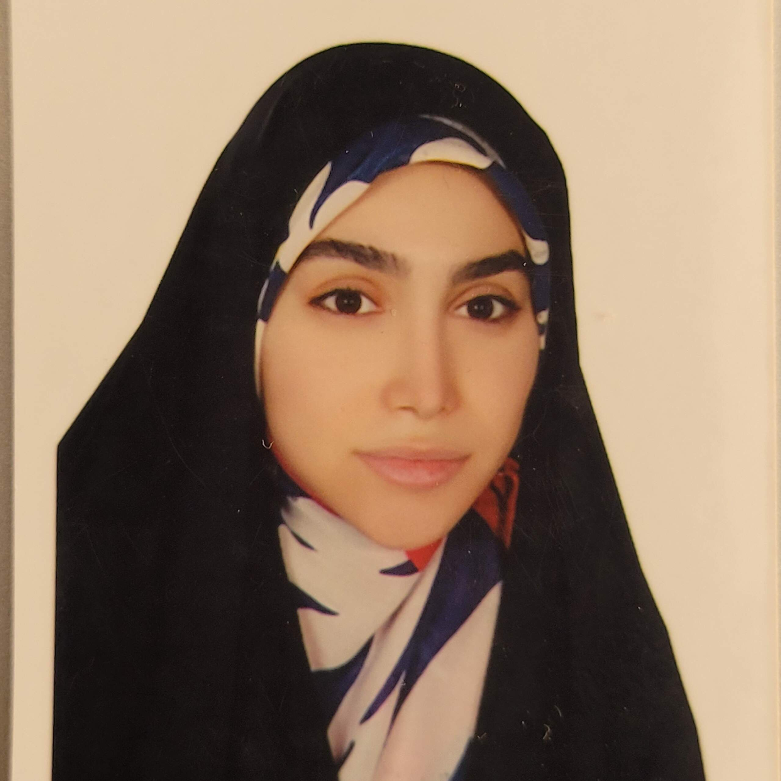ساره آزادی