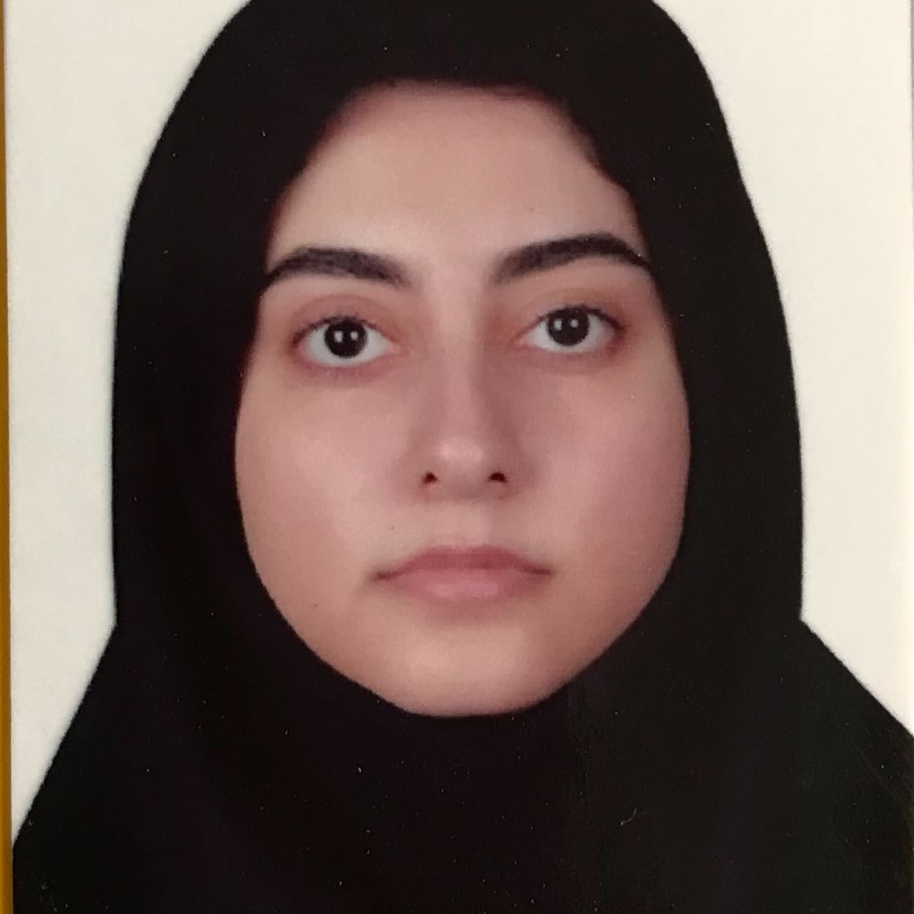 نرگس دارا
