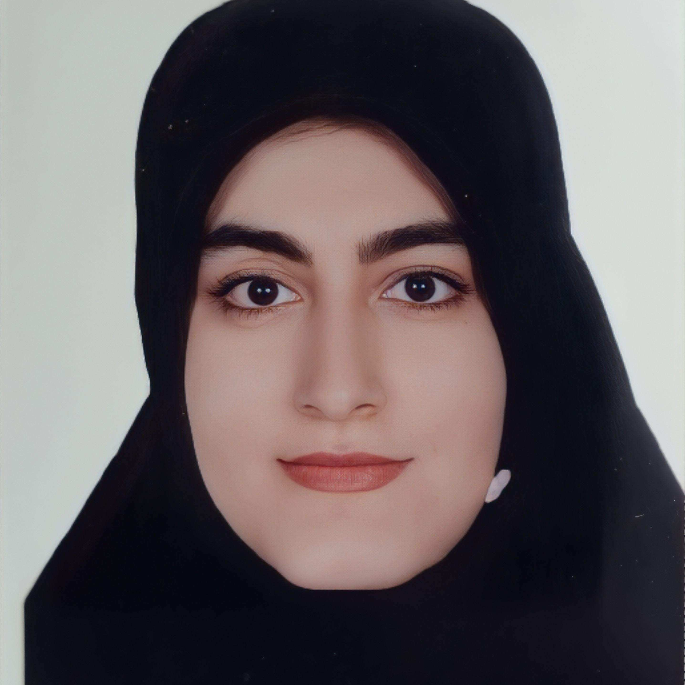 فاطمه کاشانی
