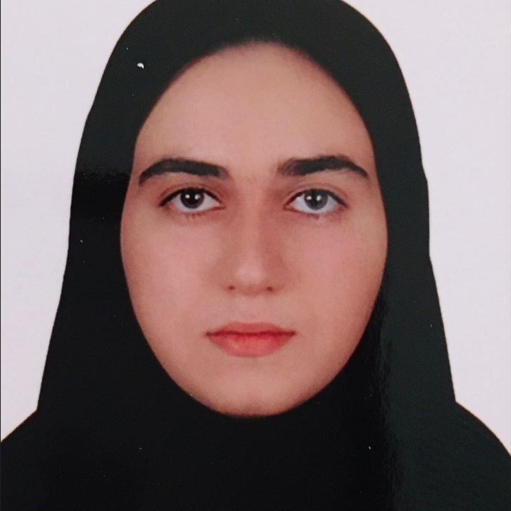 فاطمه صادقی