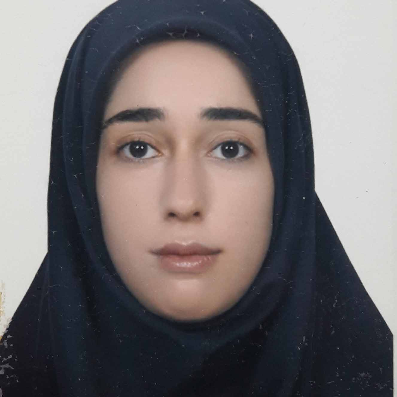 مینا حامدی